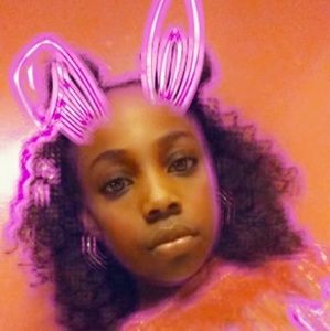 Meet your Posher, Kaylin